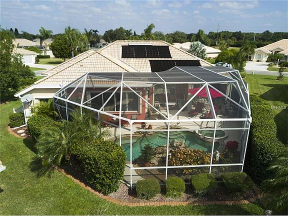 3rd image of 8529 Lakeside Dr