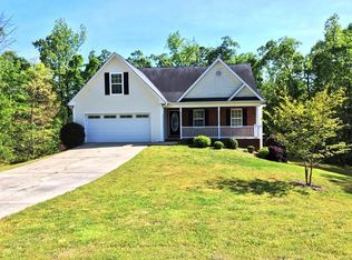 221 Chinns Way, Hampton, GA 30228