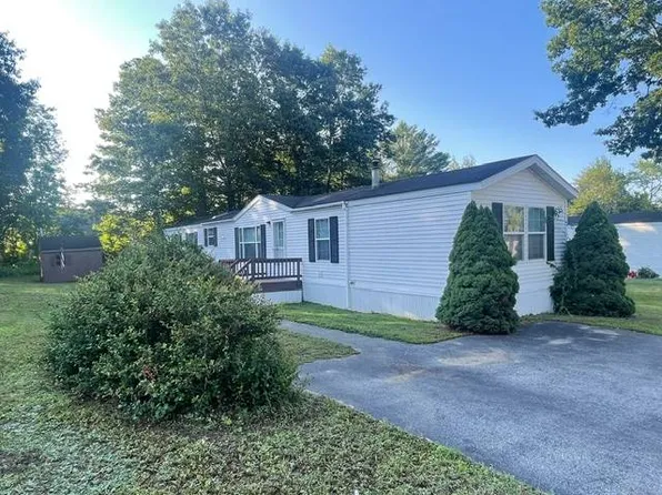 76A Ryefield Dr, Old Orchard Beach, ME 04064