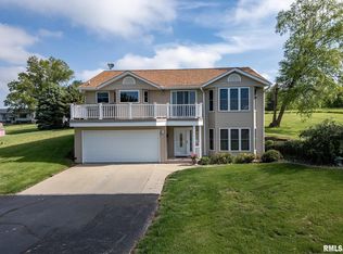 8512 Albany Rd, Erie, IL 61250