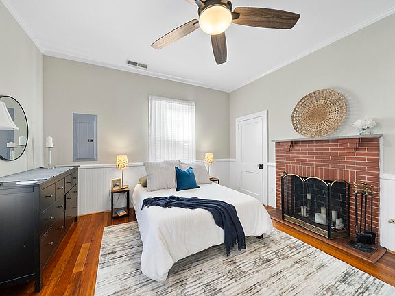 5th image of 605 Polk St