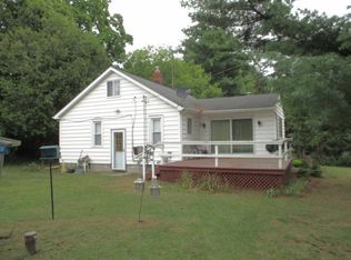 2835 Marlette Rd, Applegate, MI 48401