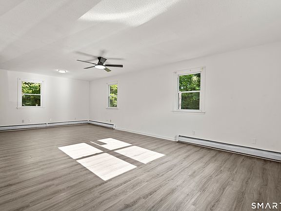 3rd image of 16 Griffin Road South