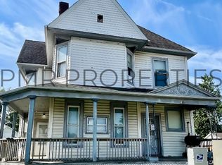 817 2nd Ave APT 4, Council Bluffs, IA 51501