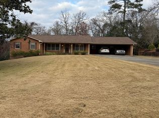 2997 Malvern Hill Dr, Macon, GA