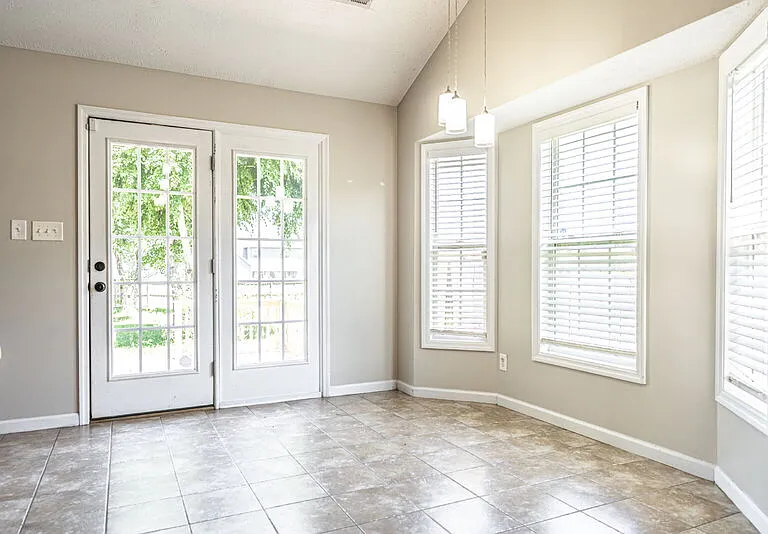 131 River Birch Ln — Photo 9
