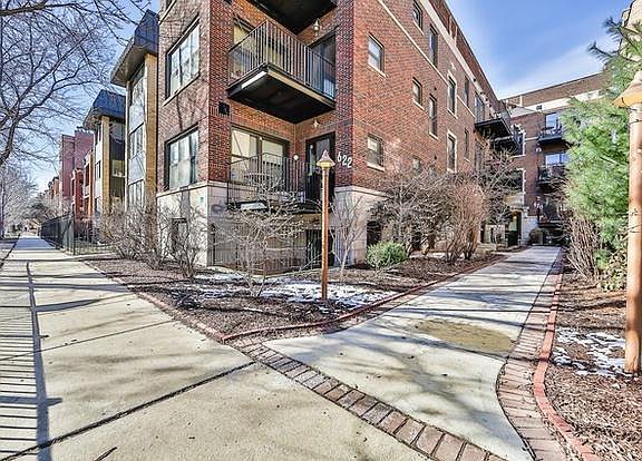 2nd image of 622 W Aldine Ave #2F