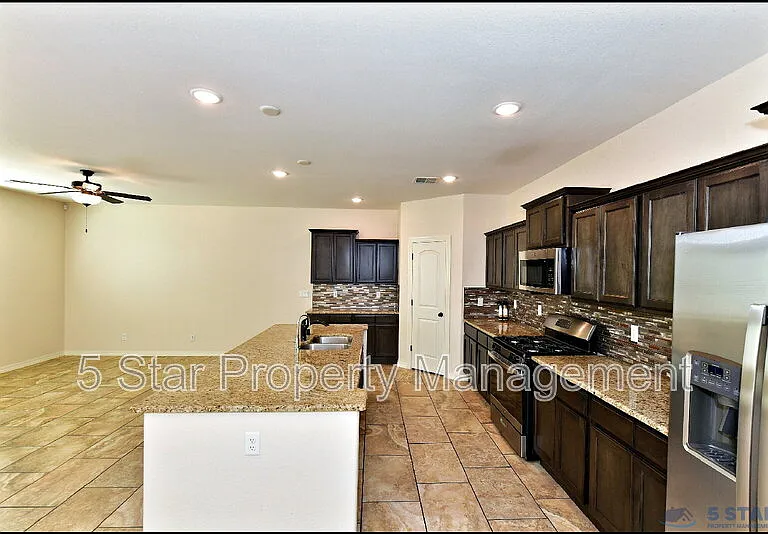 2840 Tierra De Moyo Pl — Photo 13