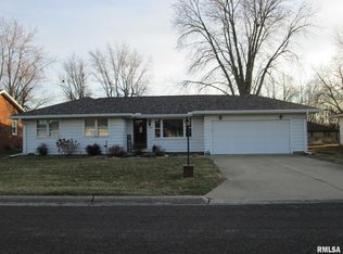 4624 W Correll Ave, Peoria, IL 61607