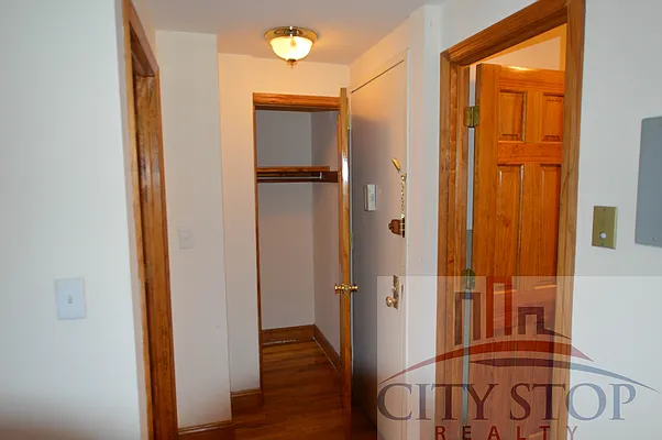 Rented by City Stop Realty | media 38