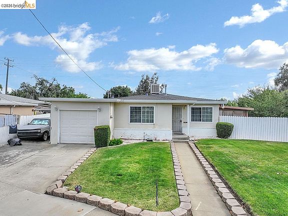 5th image of 901 Carpino Ave