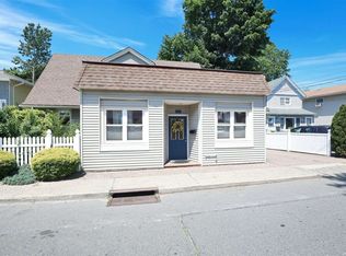 135 Courthouse Rd, Franklin Square, NY 11010