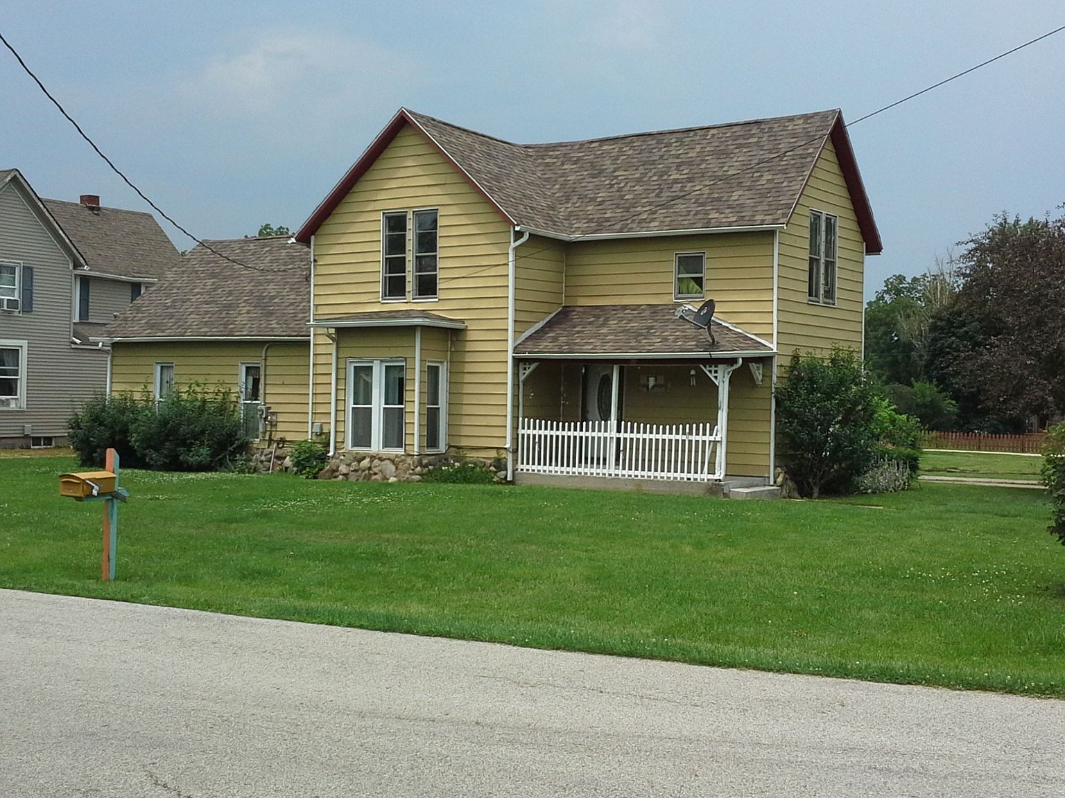 202 W Mill St, Goodland, IN 47948 Zillow