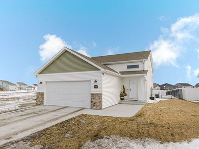 7316 30th St S, Fargo, ND, 58104
