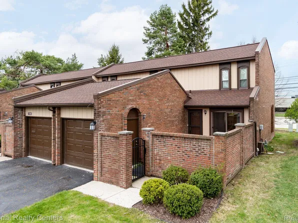 1175 Kirts Blvd Unit D, Troy, MI 48084