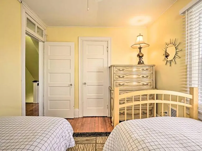 317 Elberon Ave — Photo 17