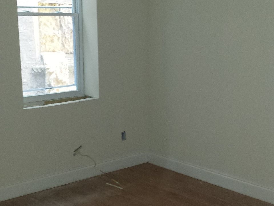 2nd image of 4424 Old York Rd