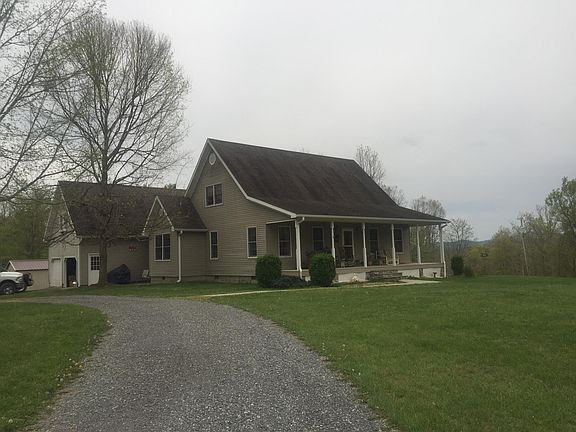 4th image of 227 Aspen Dr