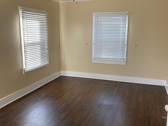 3rd image of 1229 Church St