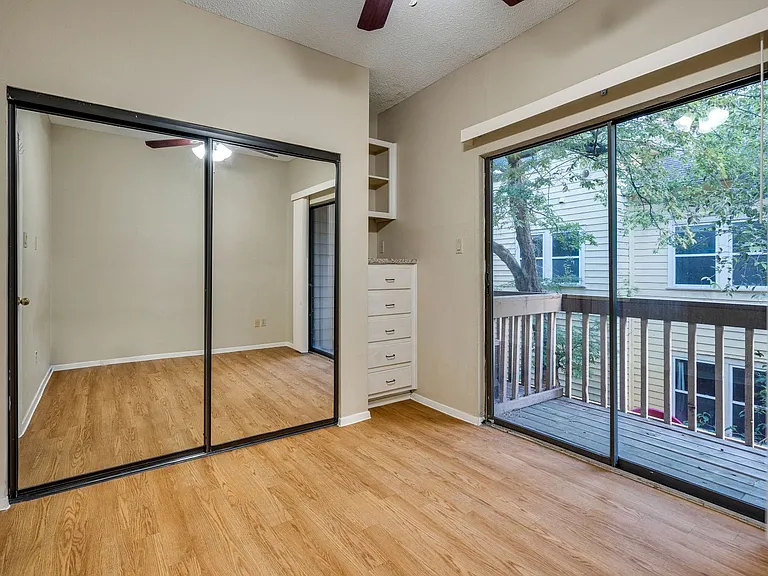 2210 Pearl St #203 — Photo 20