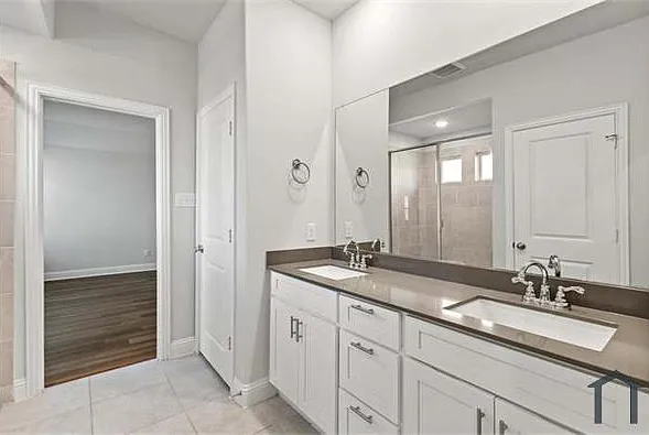 1733 Barnwood Trce — Photo 14