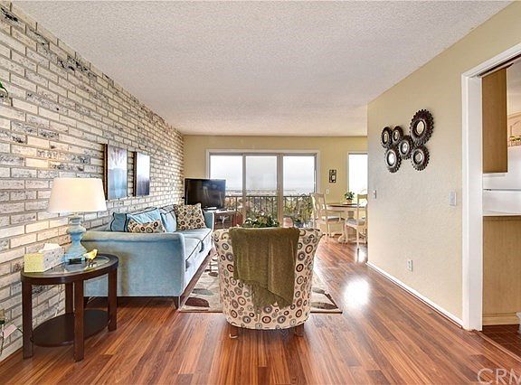 2nd image of 2424 S Gaffey St APT 316