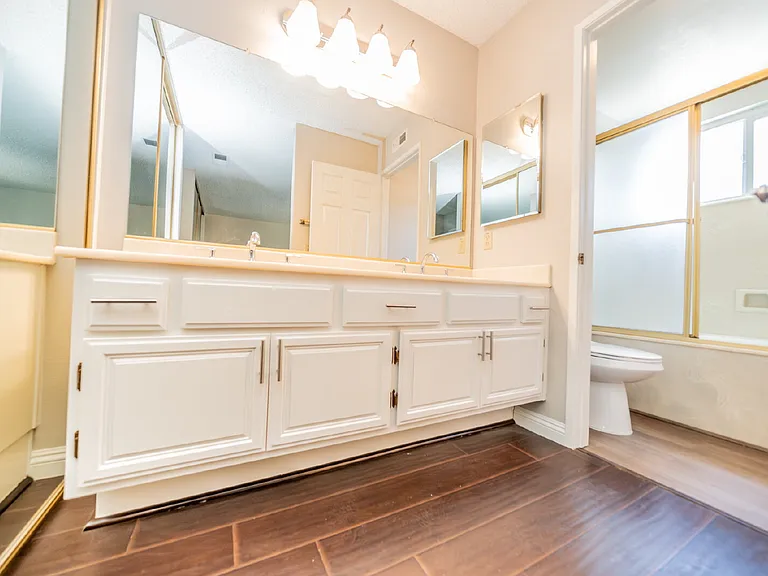 1229 Hibiscus St — Photo 30
