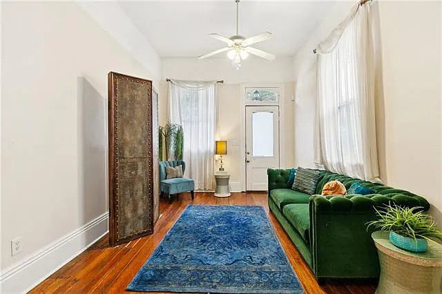 2 bed, 1.0 bath, 900 sqft, $1,695 — Photo 4