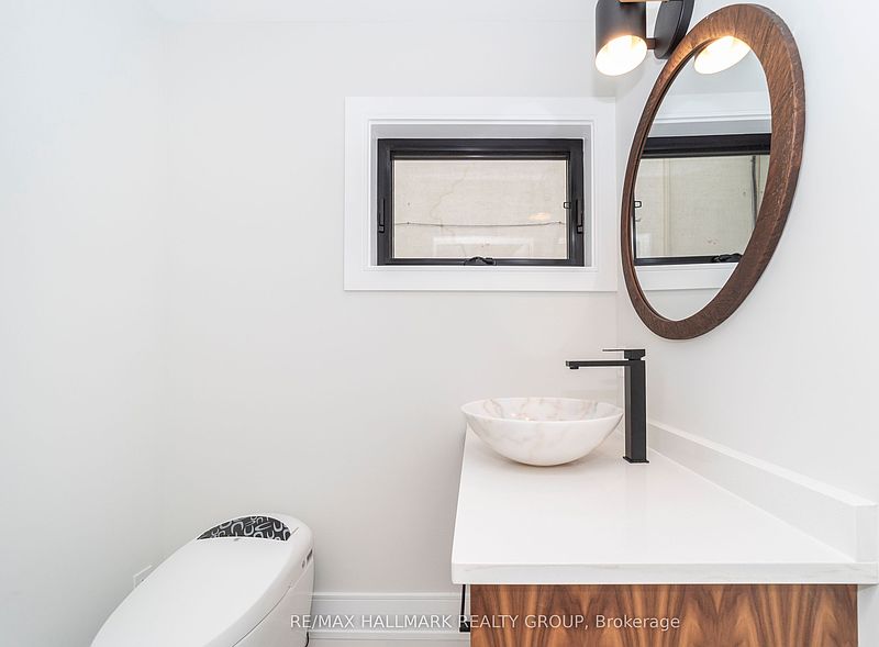Ottawa House for rent - 4 Bedrooms — photo 4