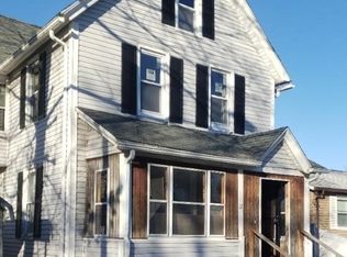 12 Ladd St, Springfield, MA 01109