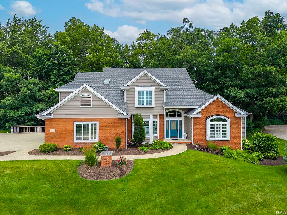 1st image of 1533 Thornapple Dr