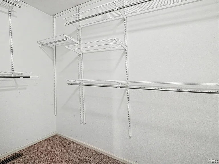 10411 Hyacinth St — Photo 21