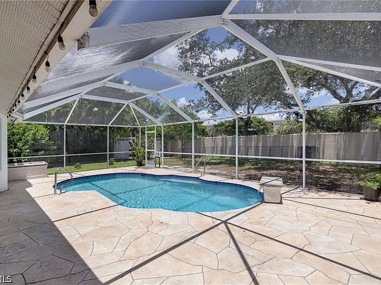 17791 Castle Harbor Dr — Photo 19