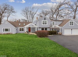 3302 Golfview Rd, McHenry, IL 60050