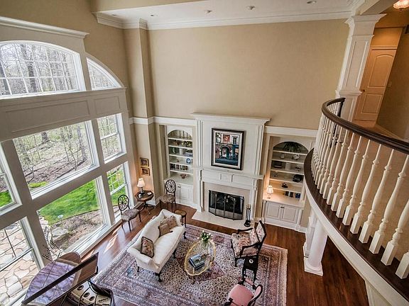 4th image of 7080 Palmer Ct
