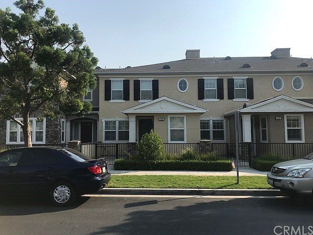 1st image of 1495 Montgomery St