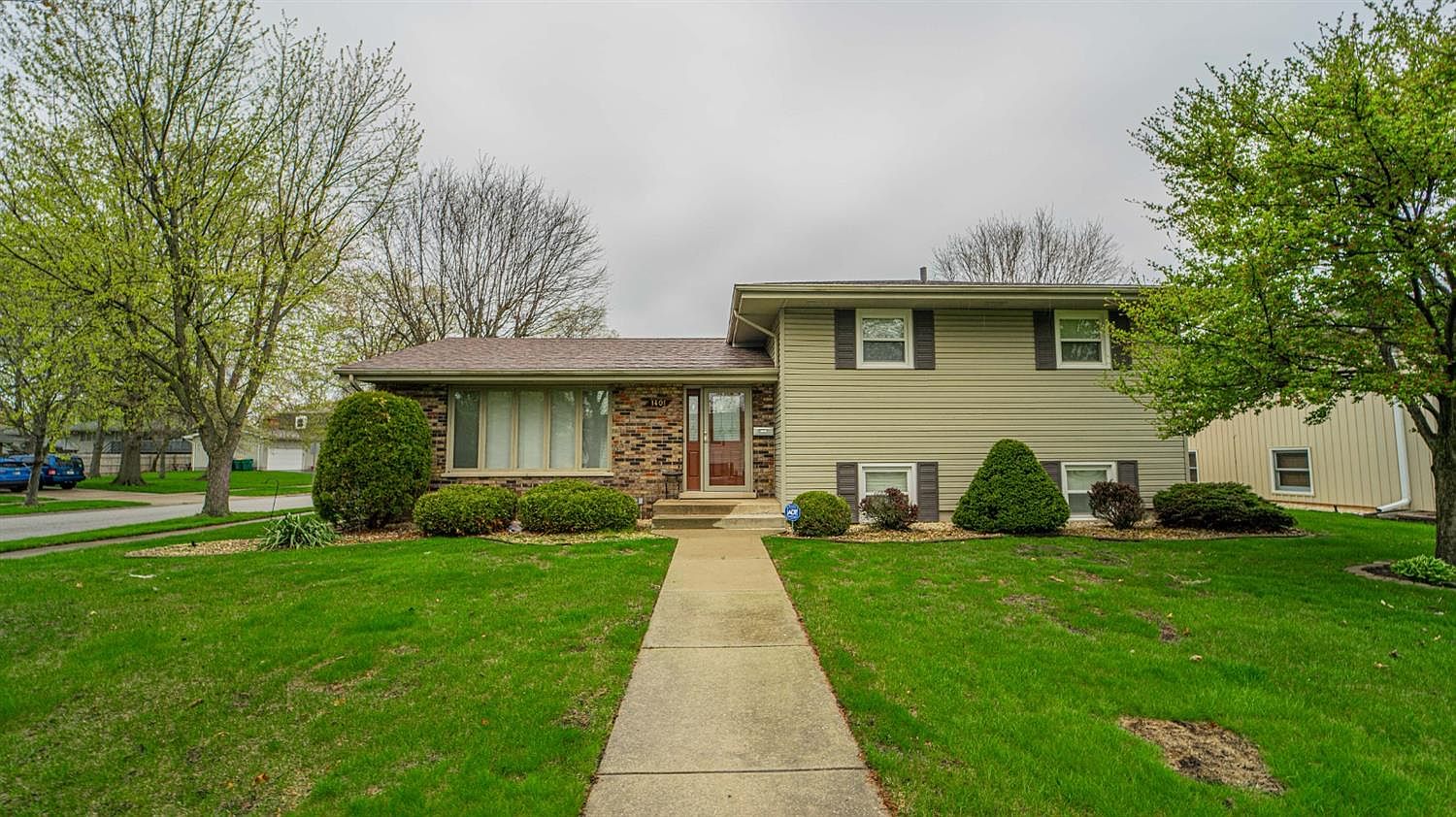 1401 Azalea Dr, Munster, IN 46321 Zillow