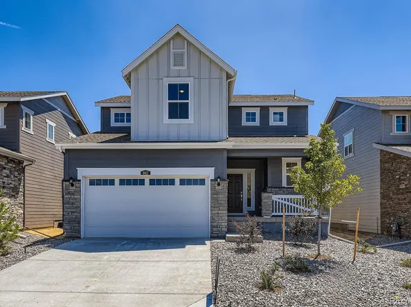 662 N Clubview Street, Watkins, CO 80137
