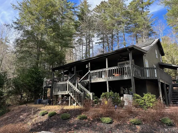 615 Lance Road, Cashiers, NC 28717