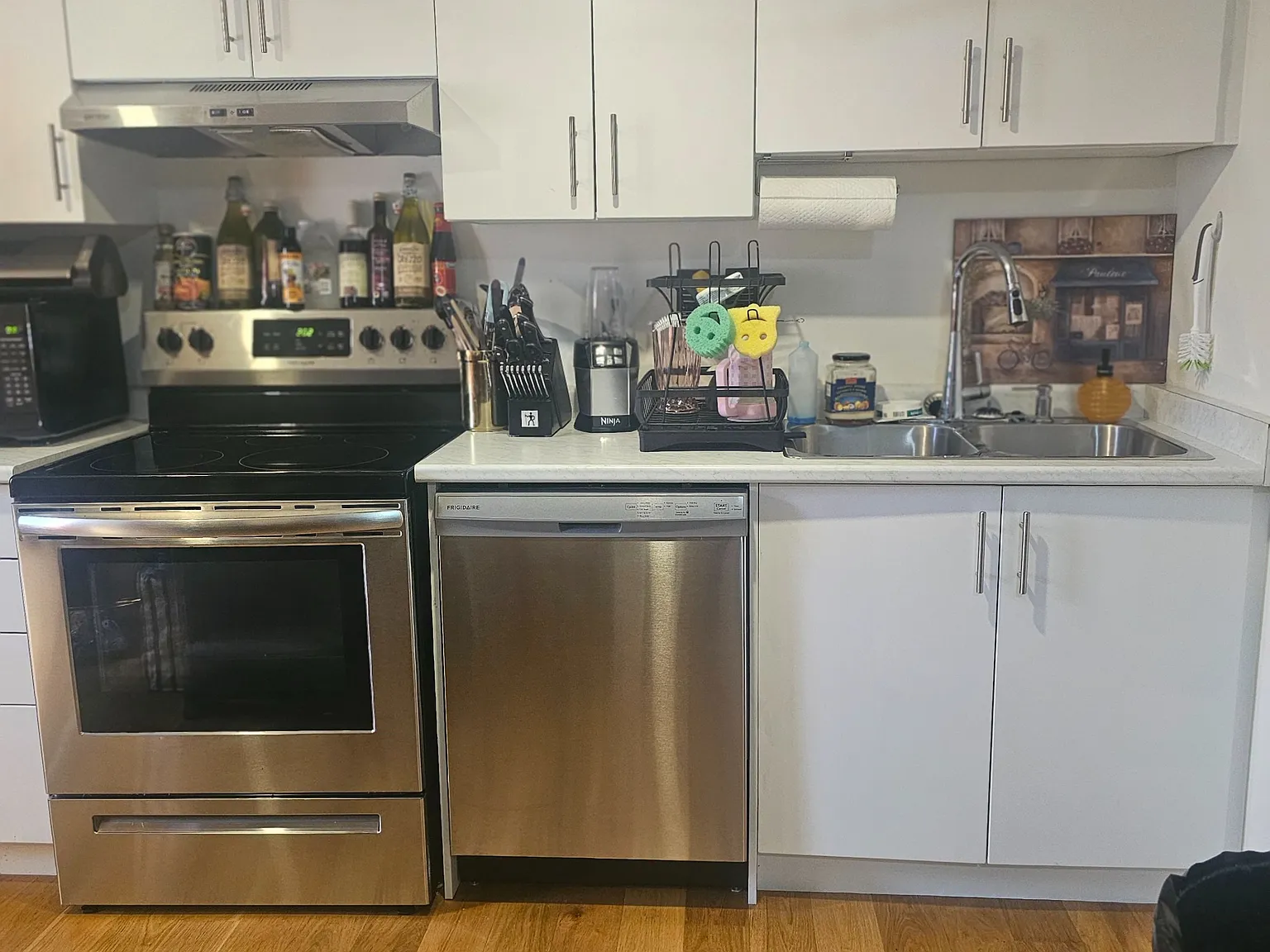 2 bed, $2,000 — Photo 2