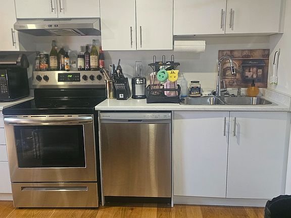 2nd image of 29 Lookout Dr