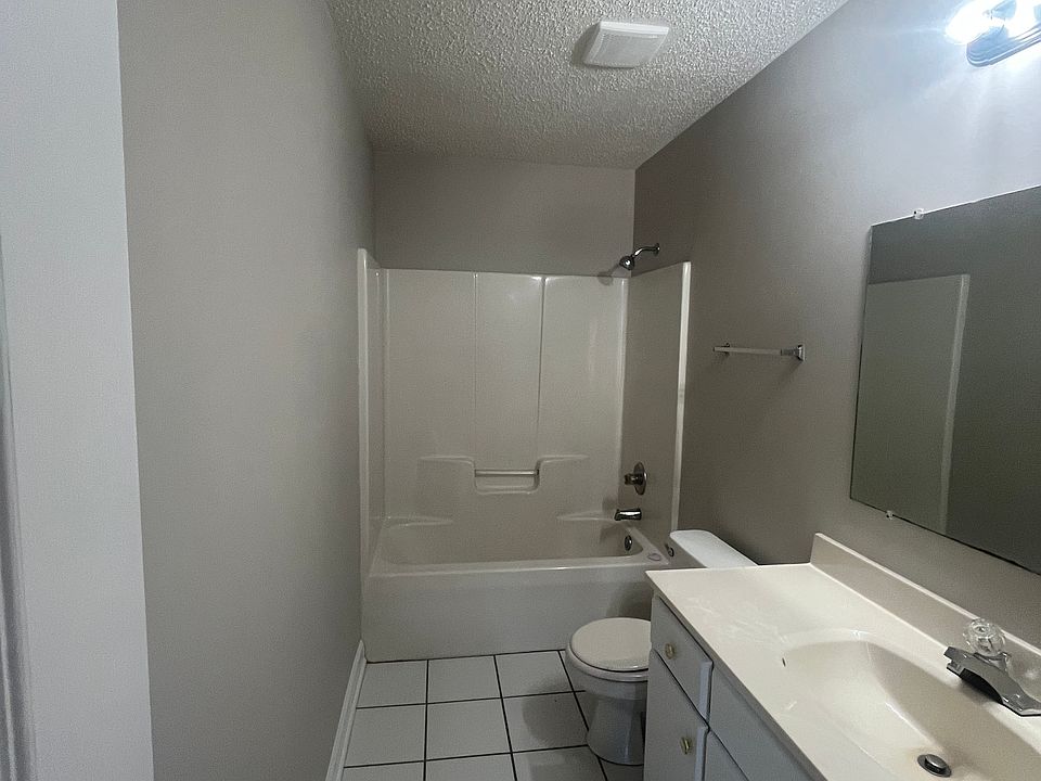 1st image of 488-490 Bernice Snow Rd