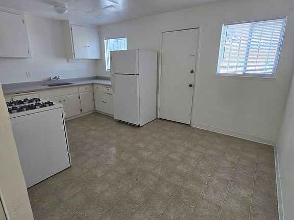 4th image of 418 C St #422-C