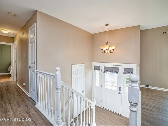 3rd image of 1254 Borden Ct