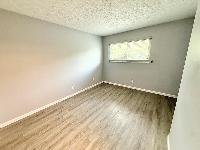 6626 River Rd #2 — Photo 8