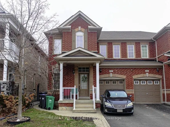 8 Callalily Rd, Brampton, ON L7A 0M1