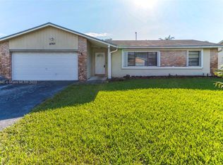 4965 SW 12th St, Margate, FL 33068