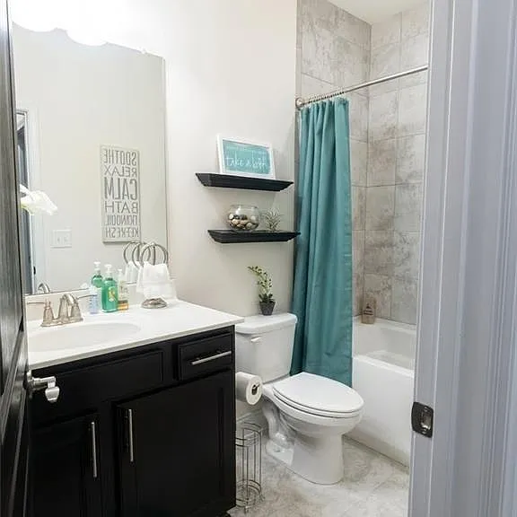 6272 Century Park Pl SE — Photo 17