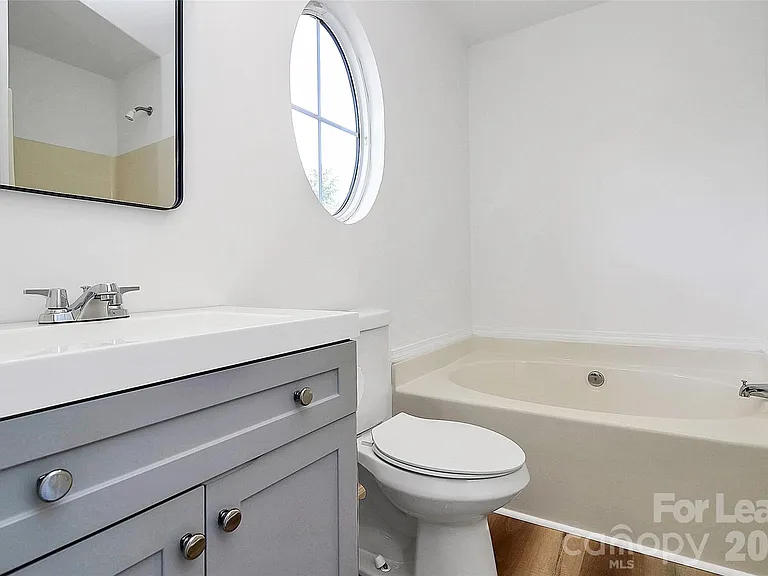 1215 McAllister Dr — Photo 22