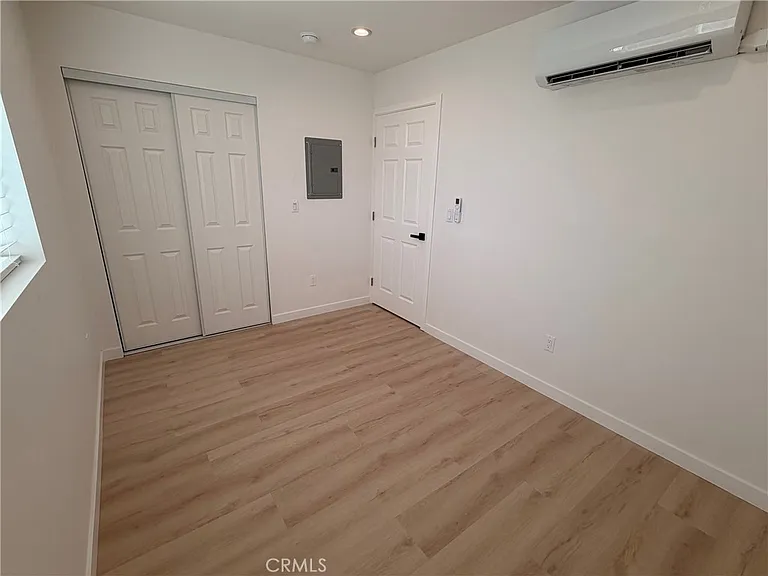 1006 Saint Stephen Cir — Photo 12